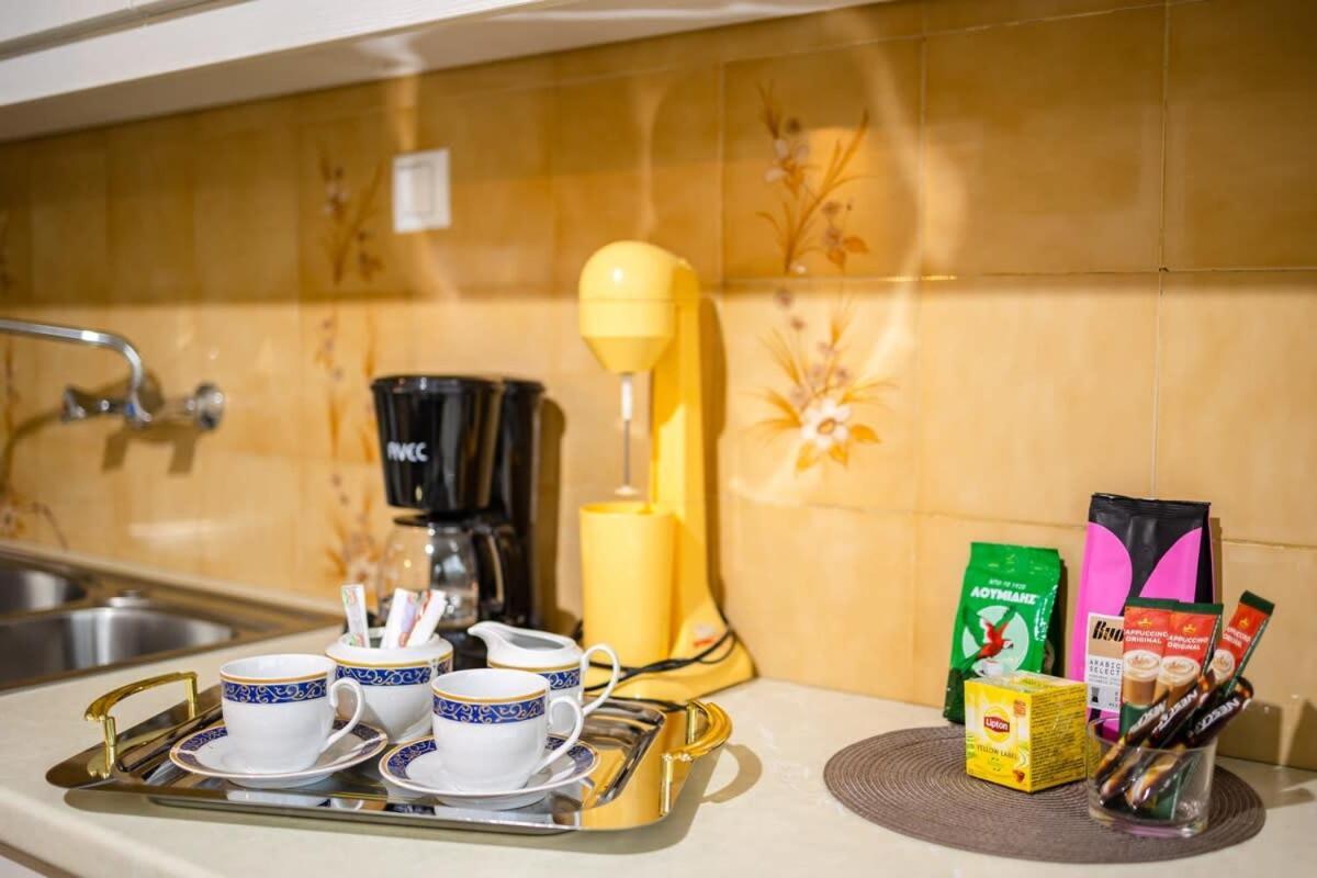 Seaside Family Haven - Avia'S Spacious Getaway מראה חיצוני תמונה